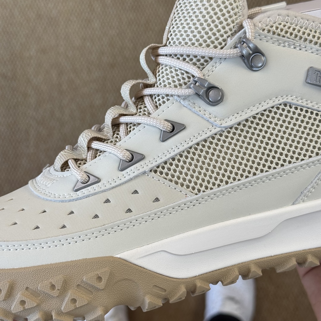  
Timberland添柏岚 徒步鞋：浅灰白
Greenstride Motion 中帮休闲徒步鞋
鞋