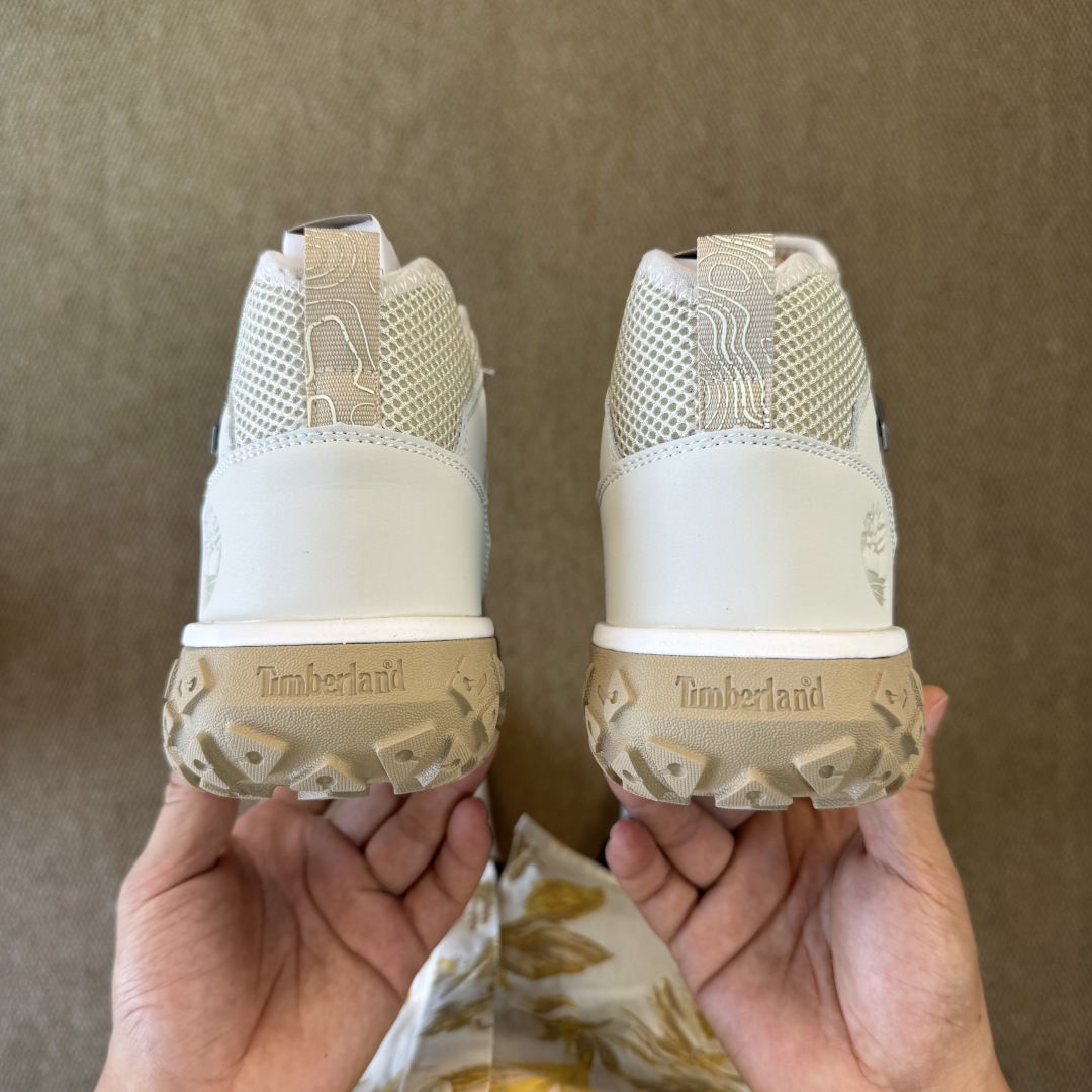  
Timberland添柏岚 徒步鞋：浅灰白
Greenstride Motion 中帮休闲徒步鞋
鞋