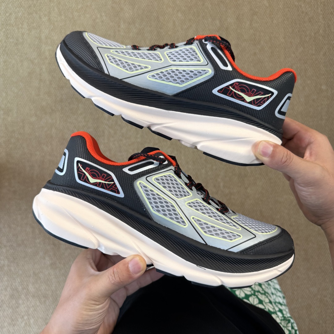 HOKA ONE ONE Clifton ONE9 克里夫顿9代专业性能减震公路跑步鞋 银黑色货号：/H