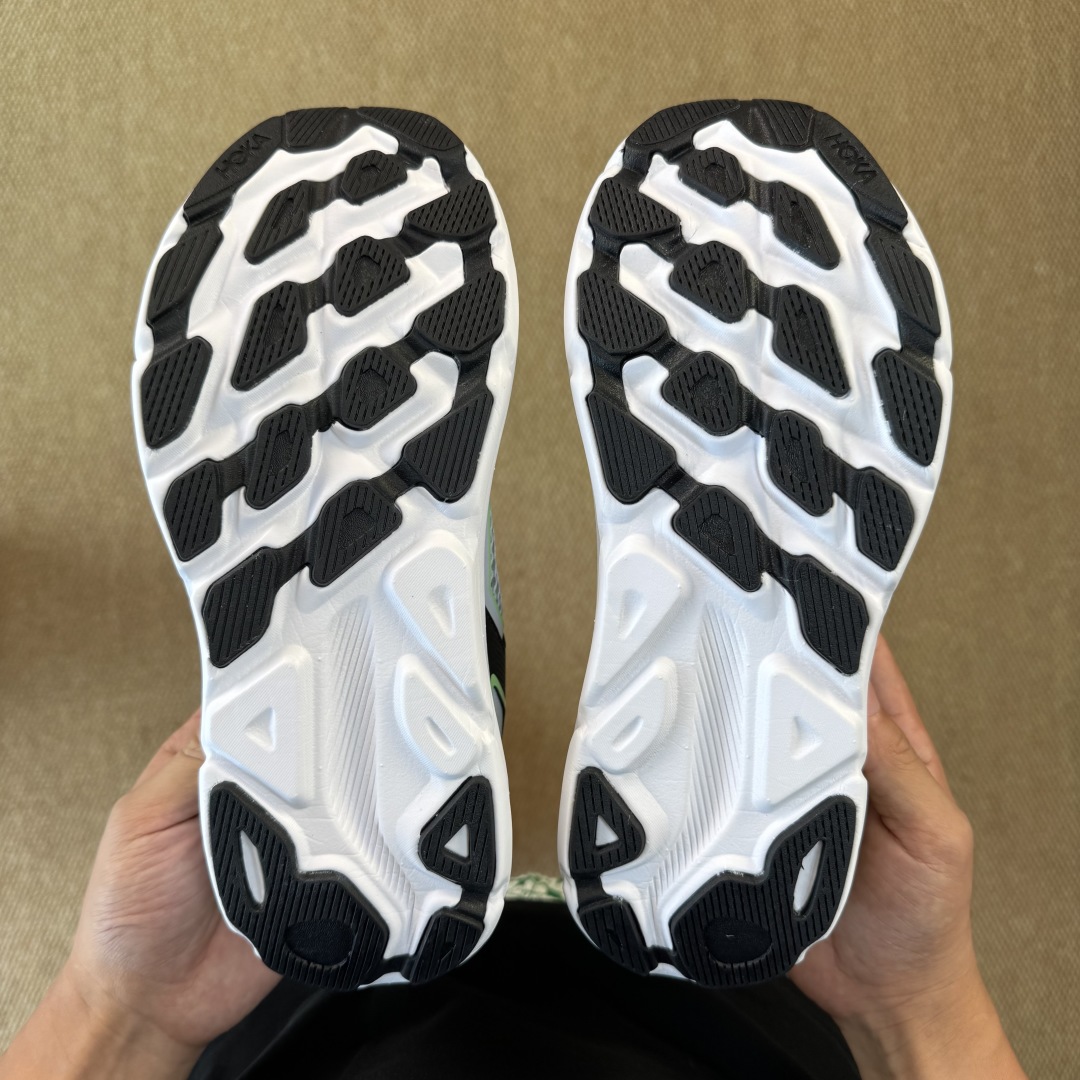 HOKA ONE ONE Clifton ONE9 克里夫顿9代专业性能减震公路跑步鞋 第9色:黑白绿 