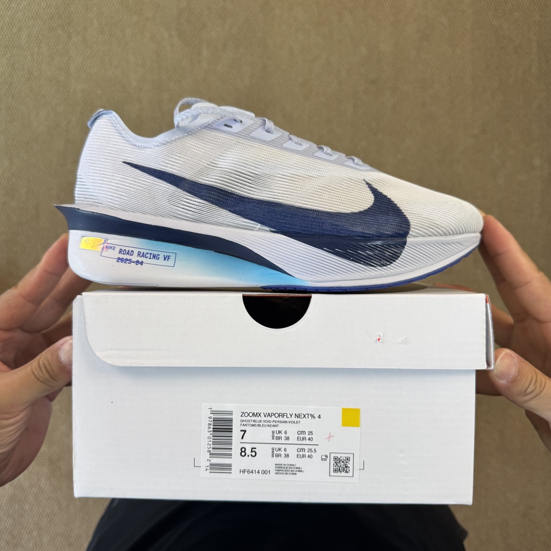 性价比！Vaporfly Next 4% 第3色：灰蓝Nike Zoom Vaporfly Next 4