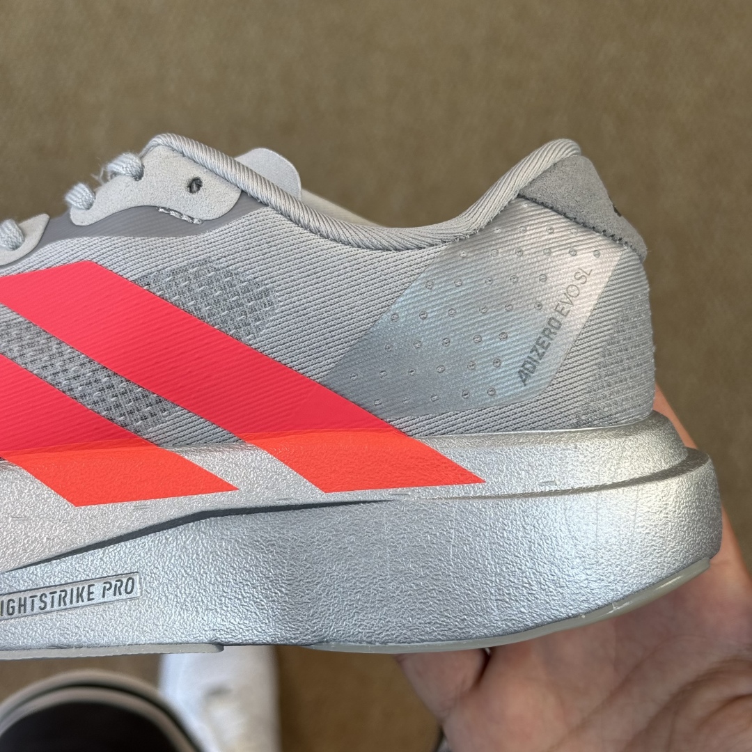 核心价格表私AD Adizero Evo SL 阿迪达斯马拉松跑步鞋Q弹缓震跑鞋新体验！第14色:灰银红