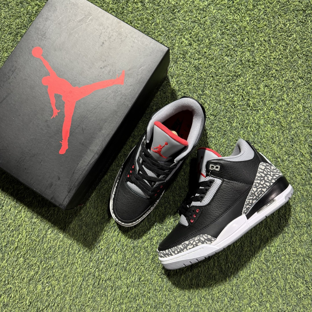 福利特价 纯原头层aj3！硬通货品质合计36个配色，长期货齐可主推！尺码：40-47.5带半码黑水泥-0