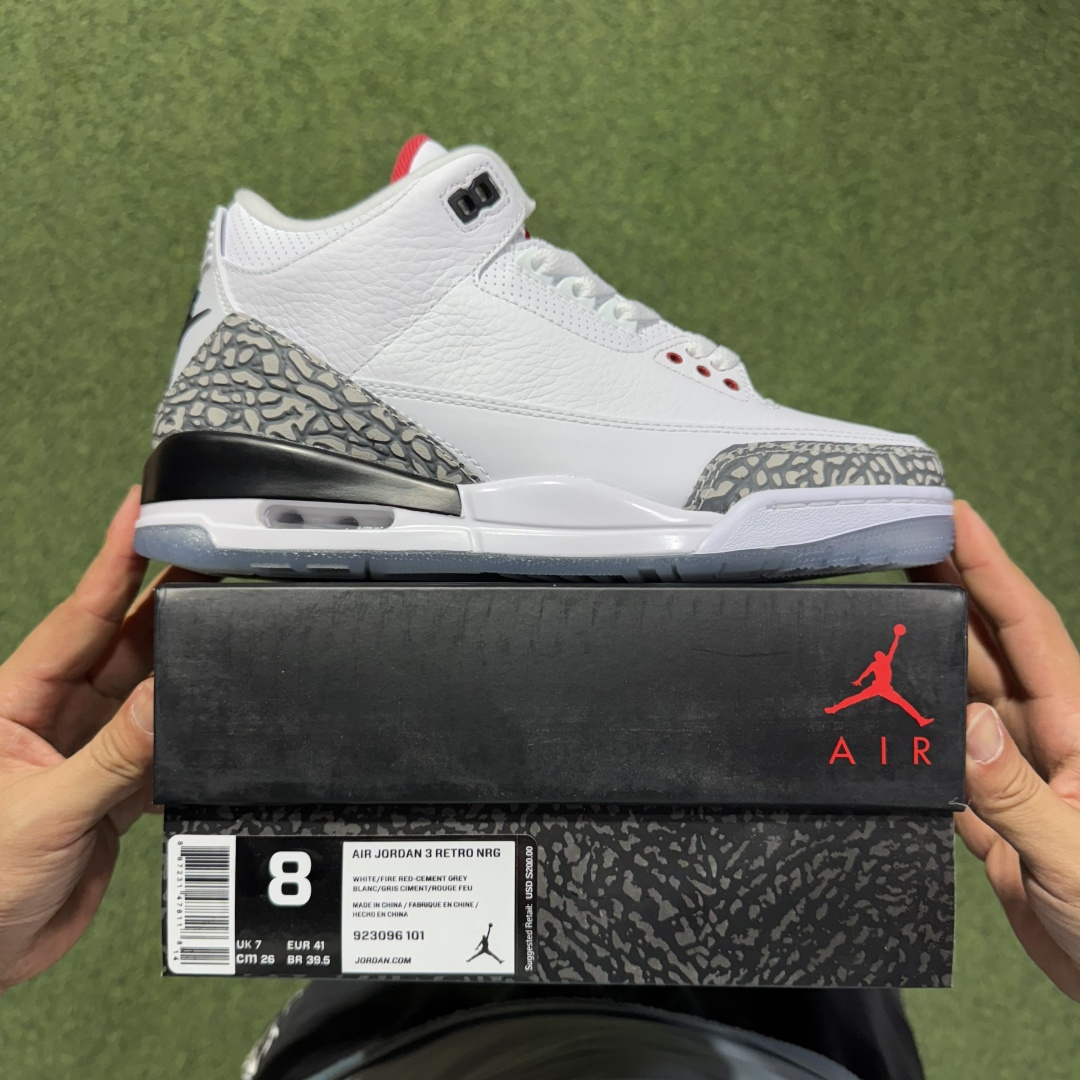 福利特价 纯原头层aj3！硬通货品质合计36个配色，长期货齐可主推！尺码：40-47.5带半码白水泥罚球