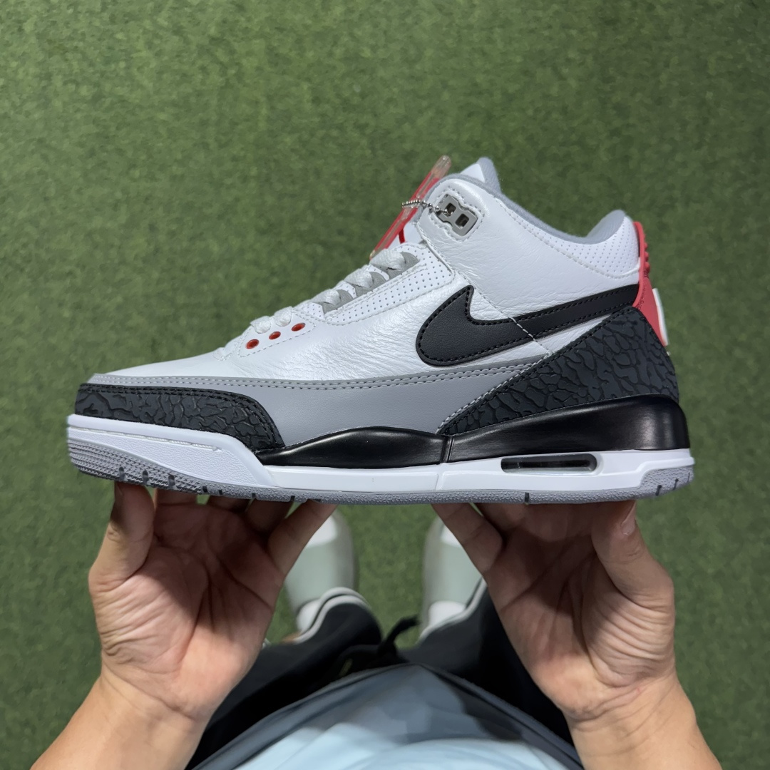 福利特价 纯原头层aj3！硬通货品质合计36个配色，长期货齐可主推！尺码：40-47.5带半码小钩白水泥