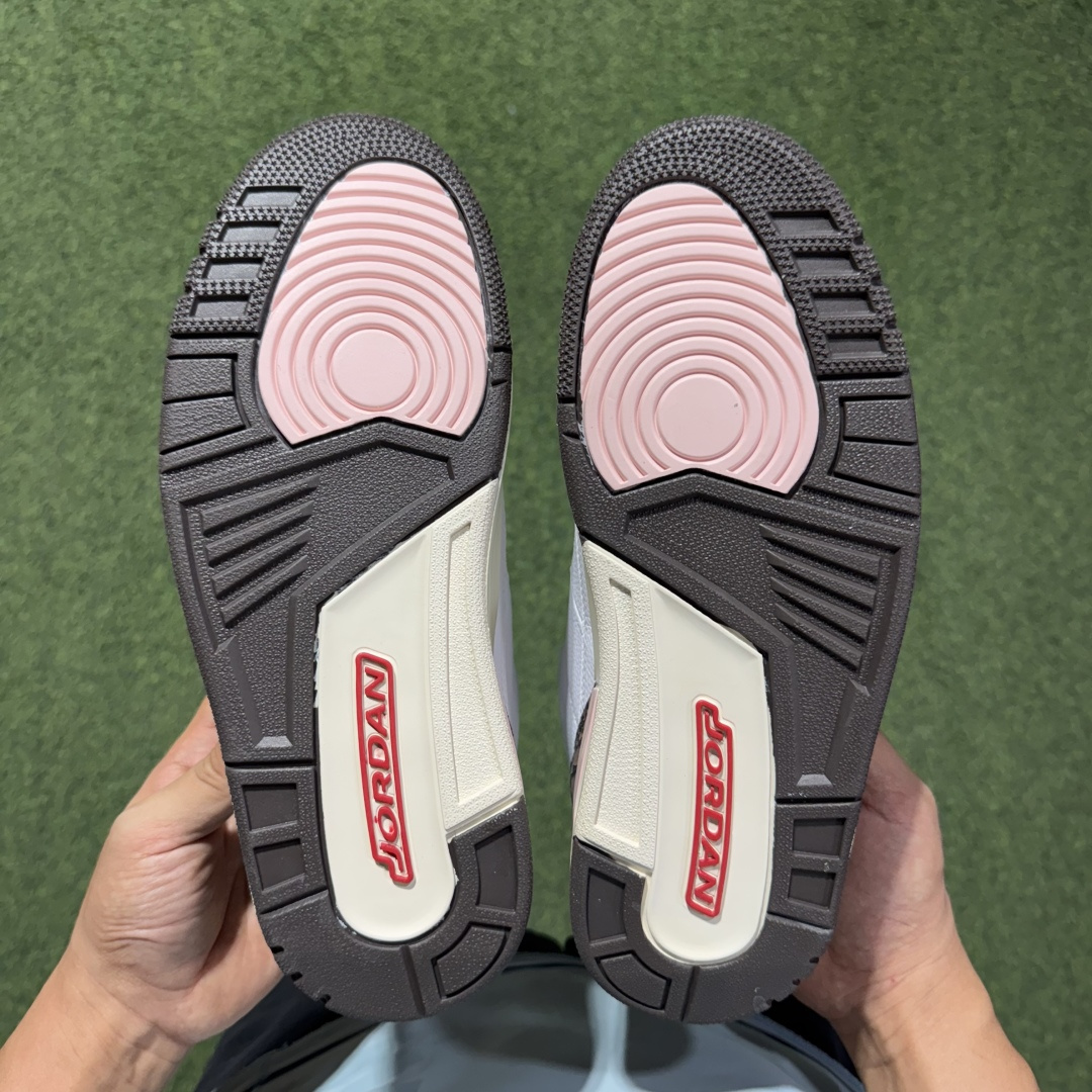 福利特价 纯原头层aj3！硬通货品质合计36个配色，长期货齐可主推！尺码：40-47.5带半码白棕粉CK