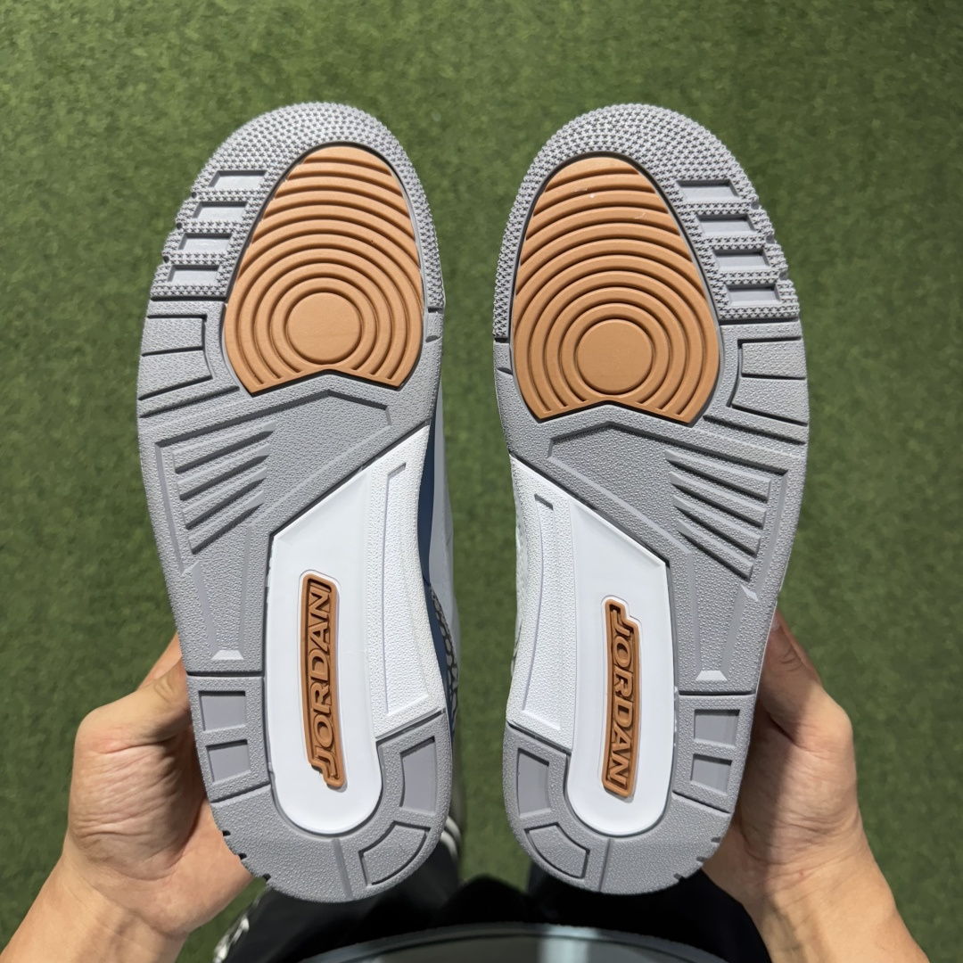 福利特价 纯原头层aj3！硬通货品质合计36个配色，长期货齐可主推！尺码：40-47.5带半码奇才蓝CT