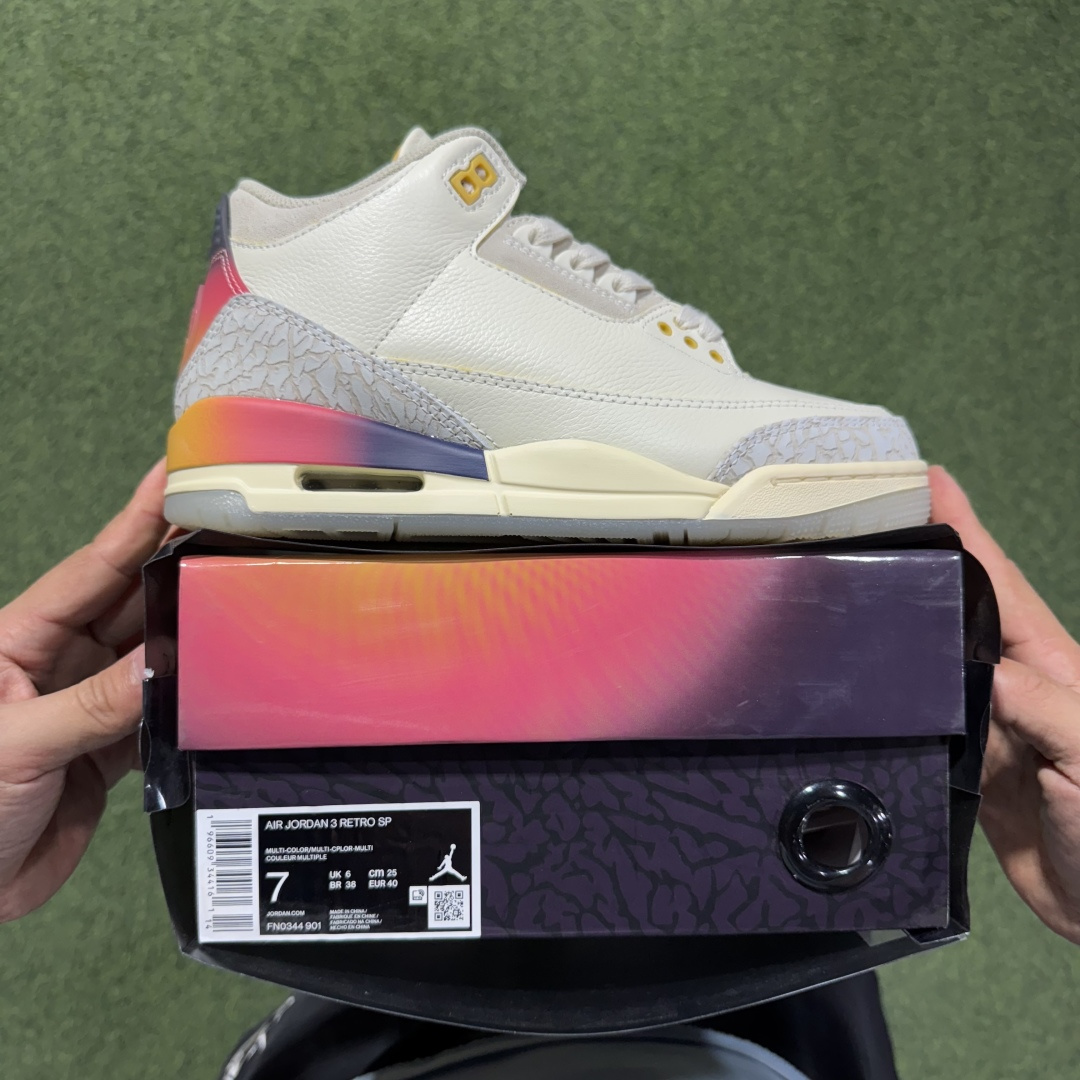 福利特价 纯原头层aj3！硬通货品质合计36个配色，长期货齐可主推！尺码：40-47.5带半码日落渐变笑