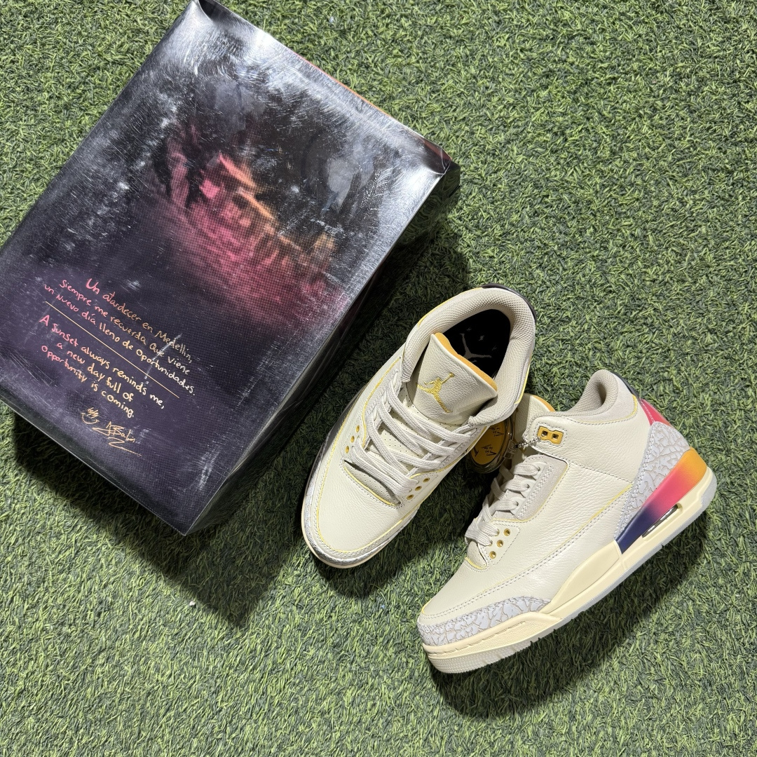 福利特价 纯原头层aj3！硬通货品质合计36个配色，长期货齐可主推！尺码：40-47.5带半码日落渐变笑