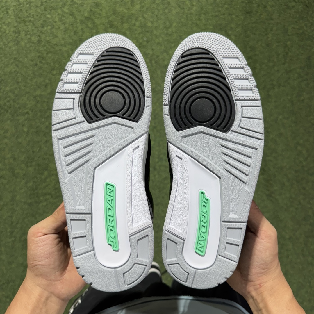 福利特价 纯原头层aj3！硬通货品质合计36个配色，长期货齐可主推！尺码：40-47.5带半码蒂芙尼黑绿