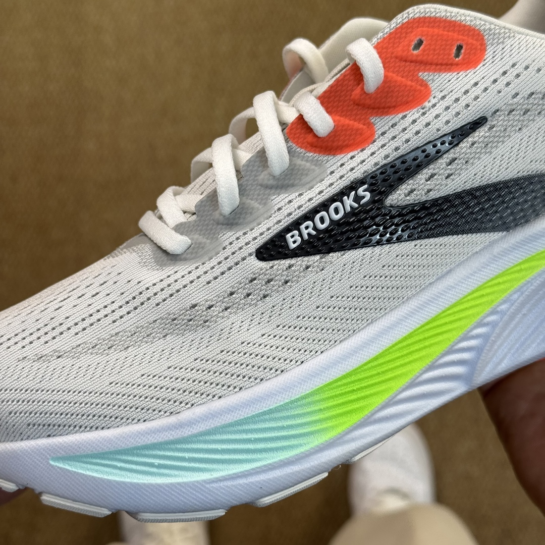 Brooks布鲁克斯 幽灵Ghost 17 灰色次顶级缓震慢跑鞋货号-1D-112 尺码36-45带半码
