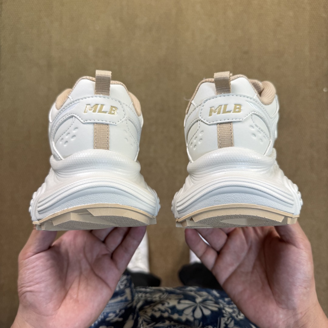 MLB Winner Chunky 赛博老爹鞋 乳白色代工厂背景，最强出品区分市面真标！平台订单 高清洁