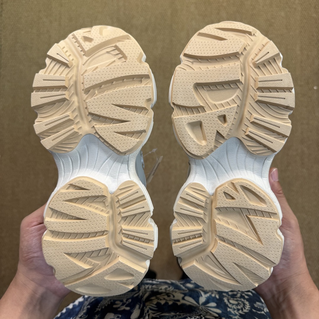 MLB Winner Chunky 赛博老爹鞋 乳白色代工厂背景，最强出品区分市面真标！平台订单 高清洁