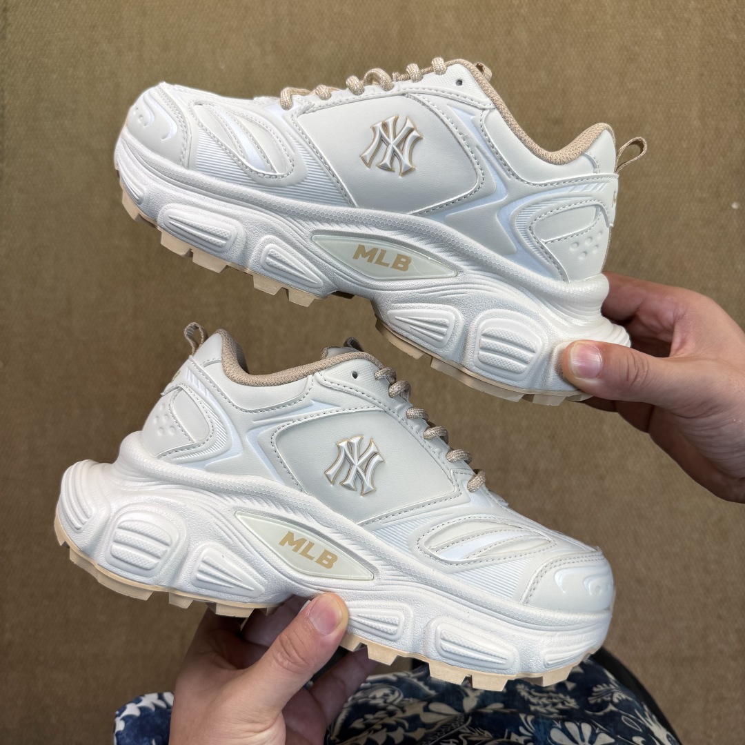 MLB Winner Chunky 赛博老爹鞋 乳白色代工厂背景，最强出品区分市面真标！平台订单 高清洁