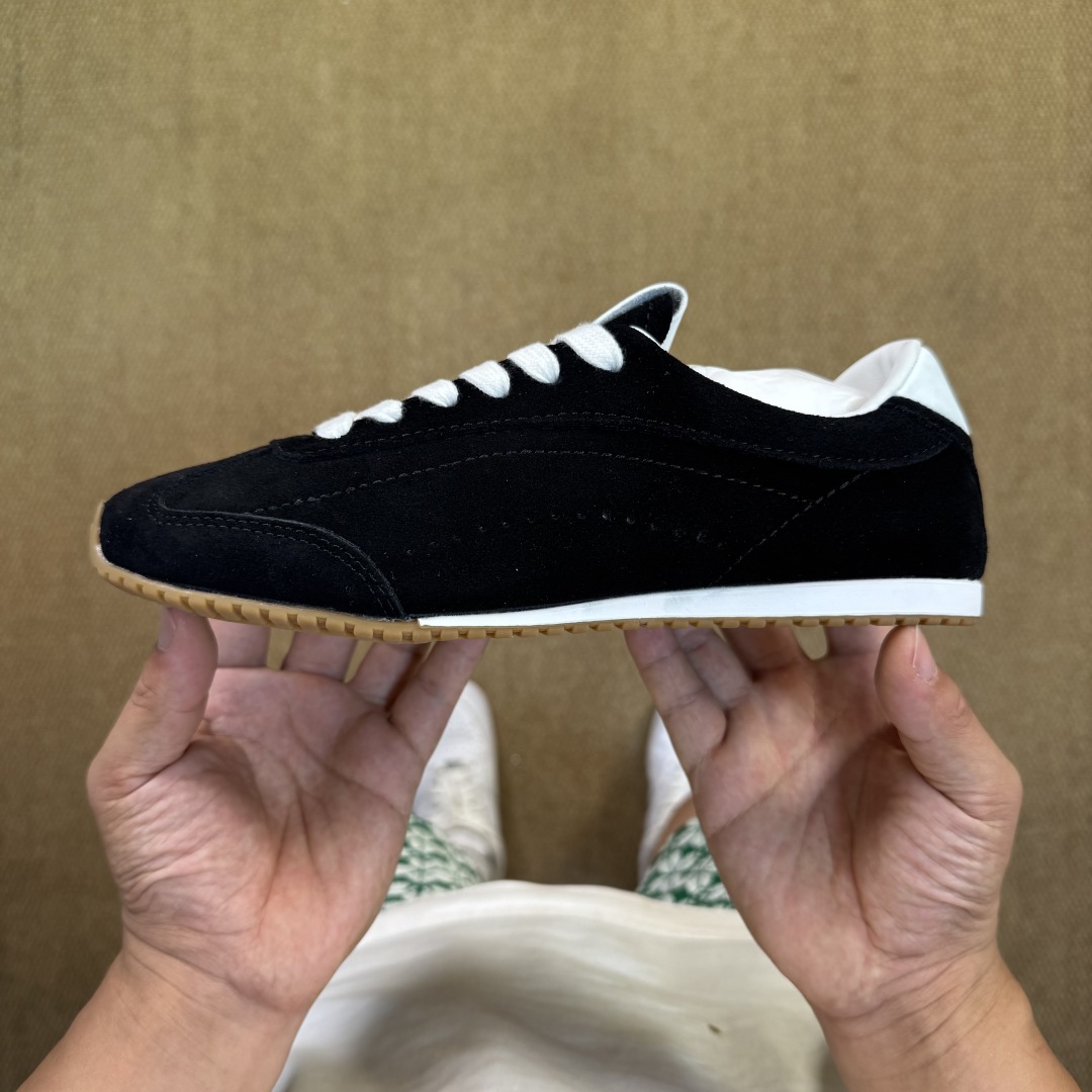 Alo yoga Sunset Seaker 黑色休闲城市通勤复古薄底德迅鞋 原版开发 舒适百搭 网布减