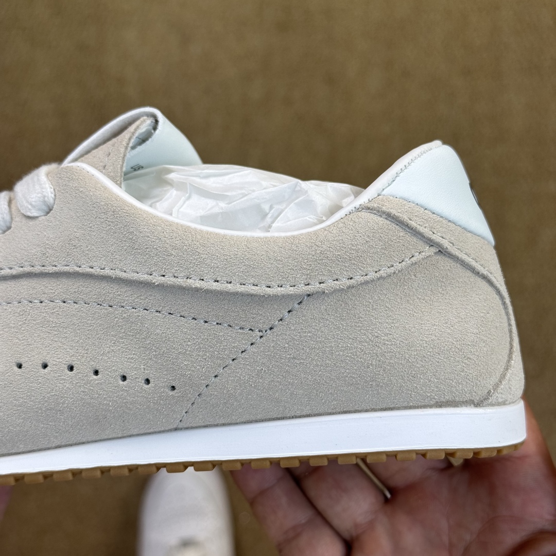 Alo yoga Sunset Seaker 米色休闲城市通勤复古薄底德迅鞋 原版开发 舒适百搭 网布减