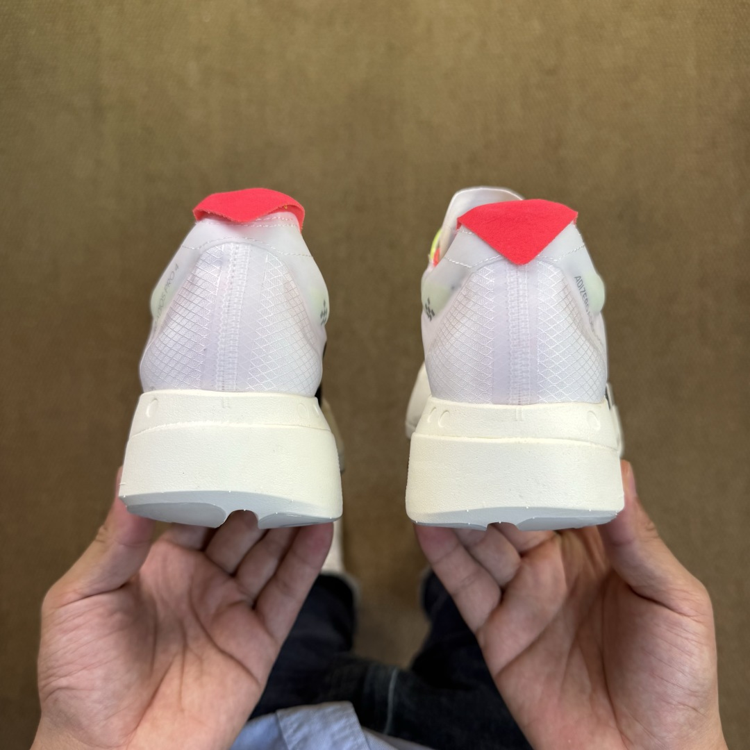 核心价格表私纯原真碳！adidas Adizero Adios Pro 4 阿迪达斯马拉松跑步鞋 第1色
