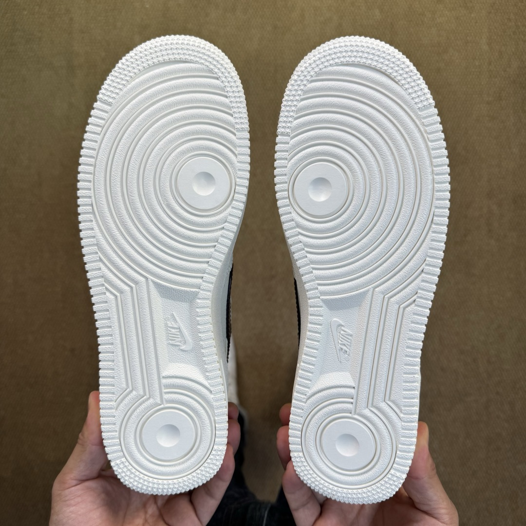 3A空军！第590色：白色深棕钩Nike Air Force 1 Low百分百原鞋开发！PT市场真正匠心