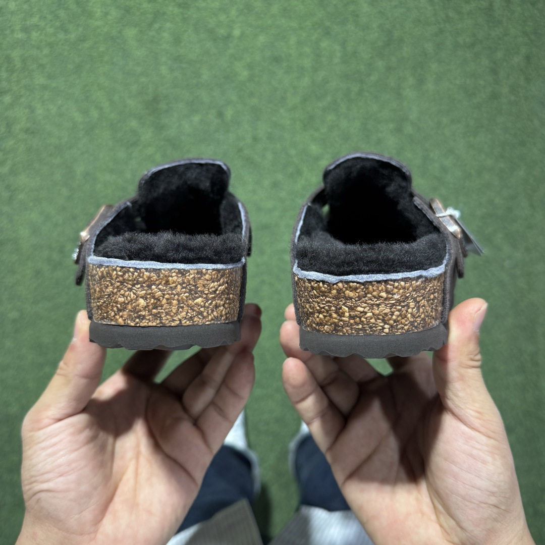 冬季羊毛款勃肯半拖 Birkenstock 舒适包头拖鞋 深巧克力东莞支线订单 奢侈品工艺市场稀缺货源 