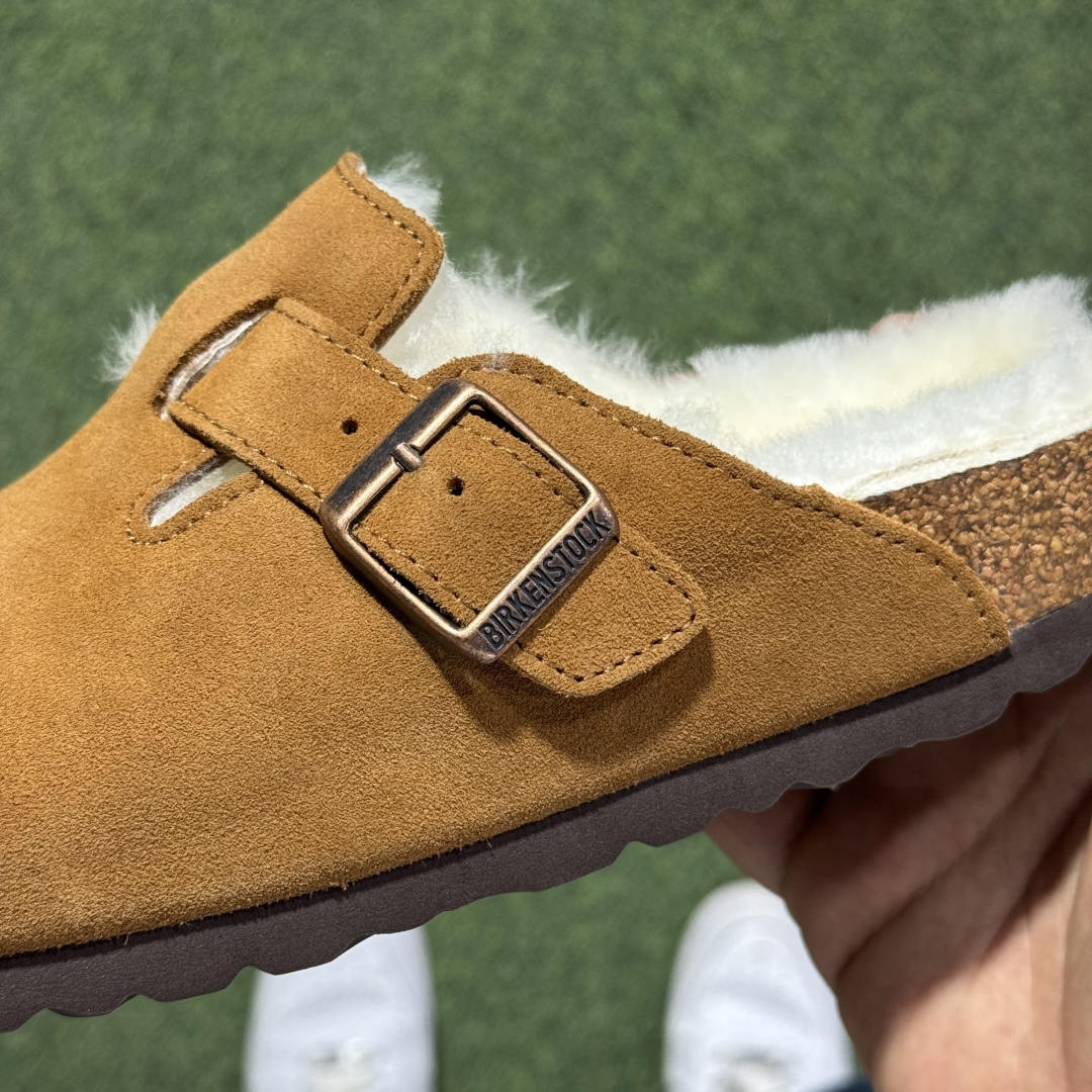 冬季羊毛款勃肯半拖 Birkenstock 舒适包头拖鞋 栗色东莞支线订单 奢侈品工艺市场稀缺货源 上图