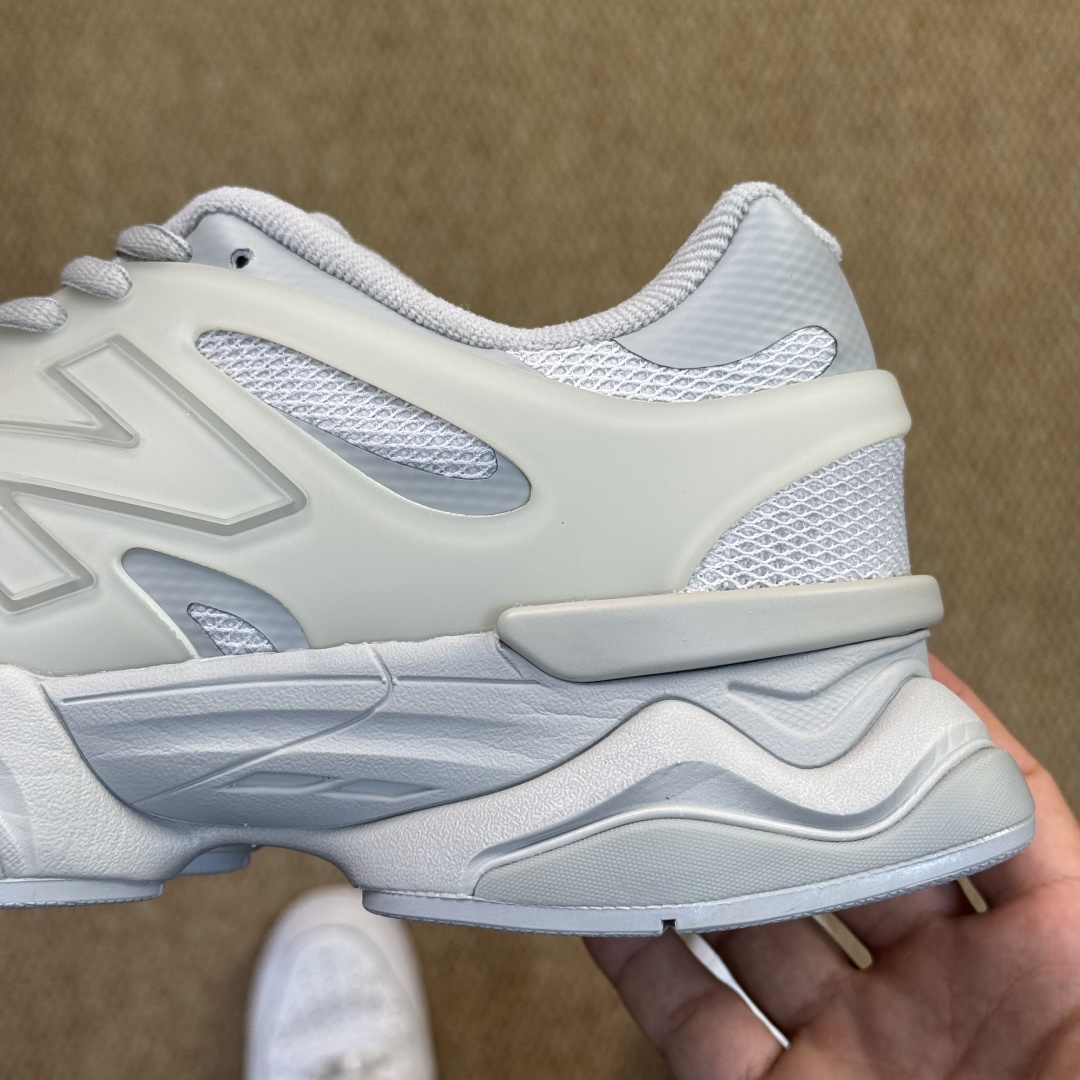 主推优势私C版新百伦系列！NB9060第131色：TPU灰色无敌质感！最强版本36-47.5出货，行业标