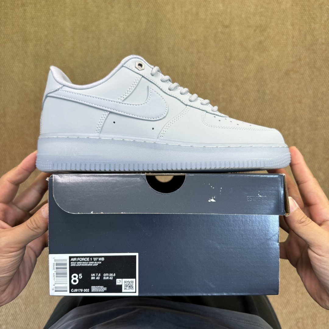 3A空军！第597色：磨砂皮灰色Nike Air Force 1 Low百分百原鞋开发！PT市场真正匠心