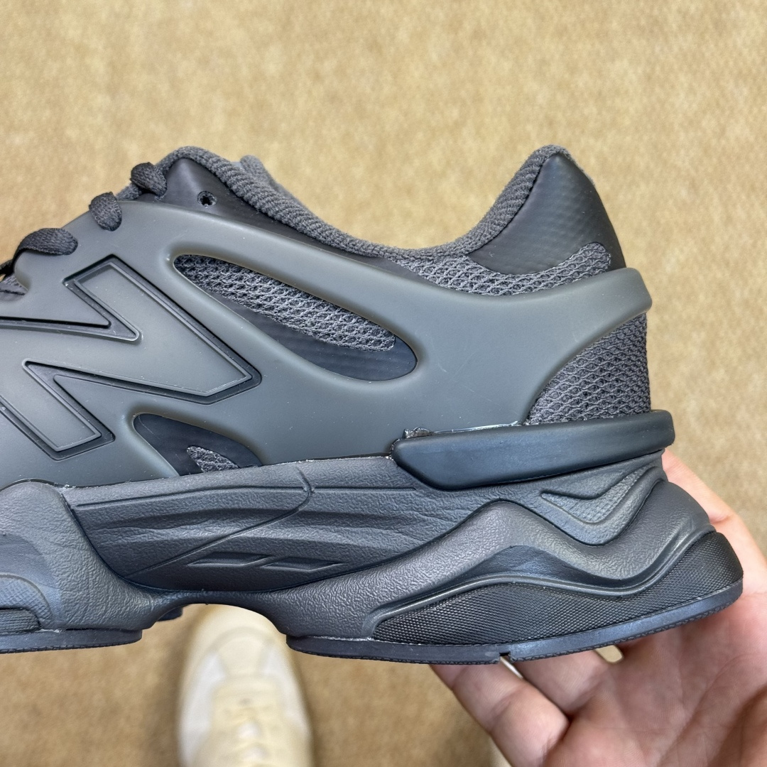 主推优势私C版新百伦系列！NB9060第132色：TPU深灰无敌质感！最强版本36-47.5出货，行业标