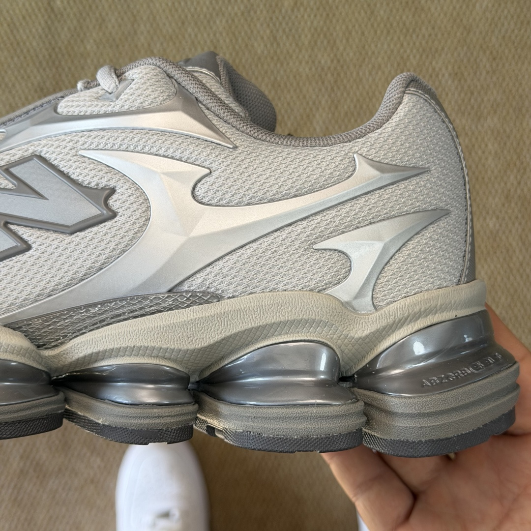 C版新百伦系列！nb2000第19色：银色无敌质感！最强版本36-46.5出货，行业标杆之作！货号：U2