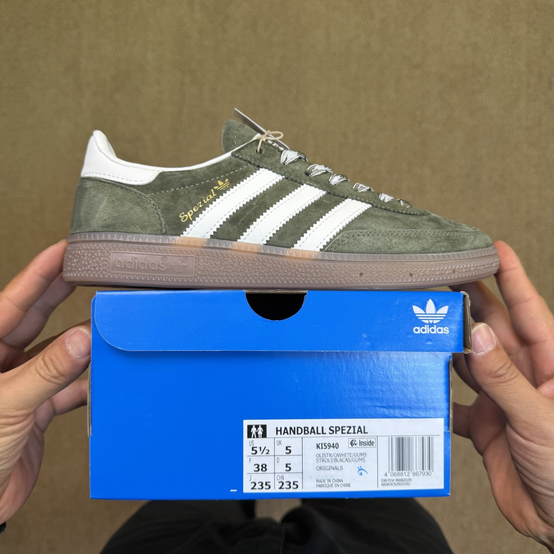 XJ版 极致性价比！阿迪T字德训鞋：橄榄绿Adidas/阿迪达斯 HANDBALL SPEZIAL 桑巴