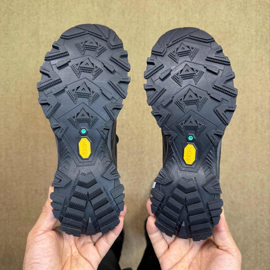 KAILAS 凯乐石 远征5-FLT系列 越野跑鞋 裸鞋圈硬通货！平台充正批次！零售首选！第3色：墨黑（