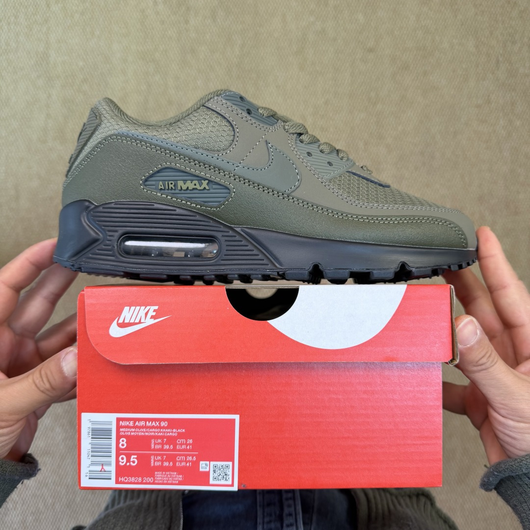 Nike Air Max 90 低帮气垫跑鞋货号：HQ3828-200尺码：35 36 36.5 37.