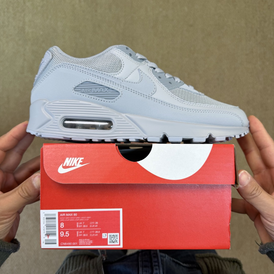 Nike Air Max 90 低帮气垫跑鞋货号：CN8490-001尺码：35 36 36.5 37.