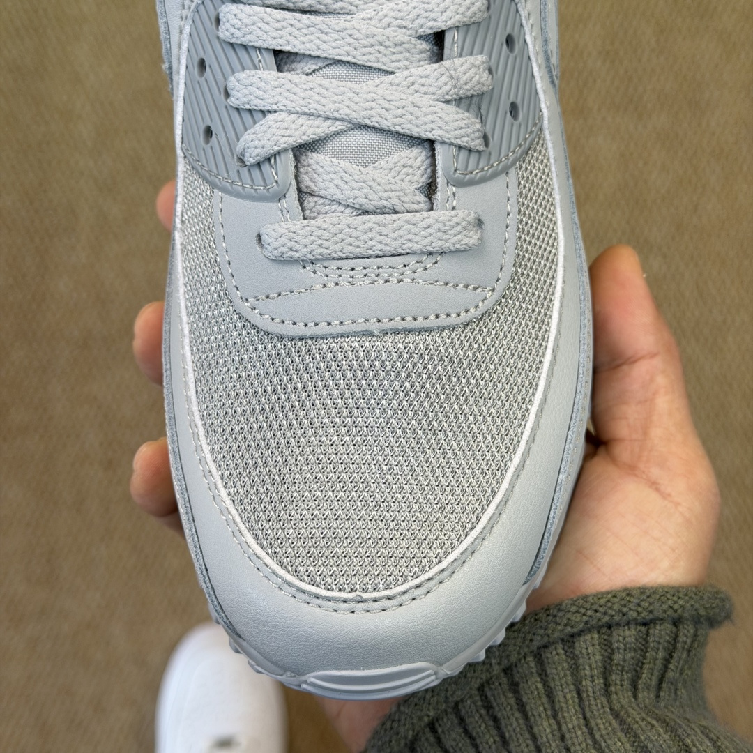 Nike Air Max 90 低帮气垫跑鞋货号：CN8490-001尺码：35 36 36.5 37.