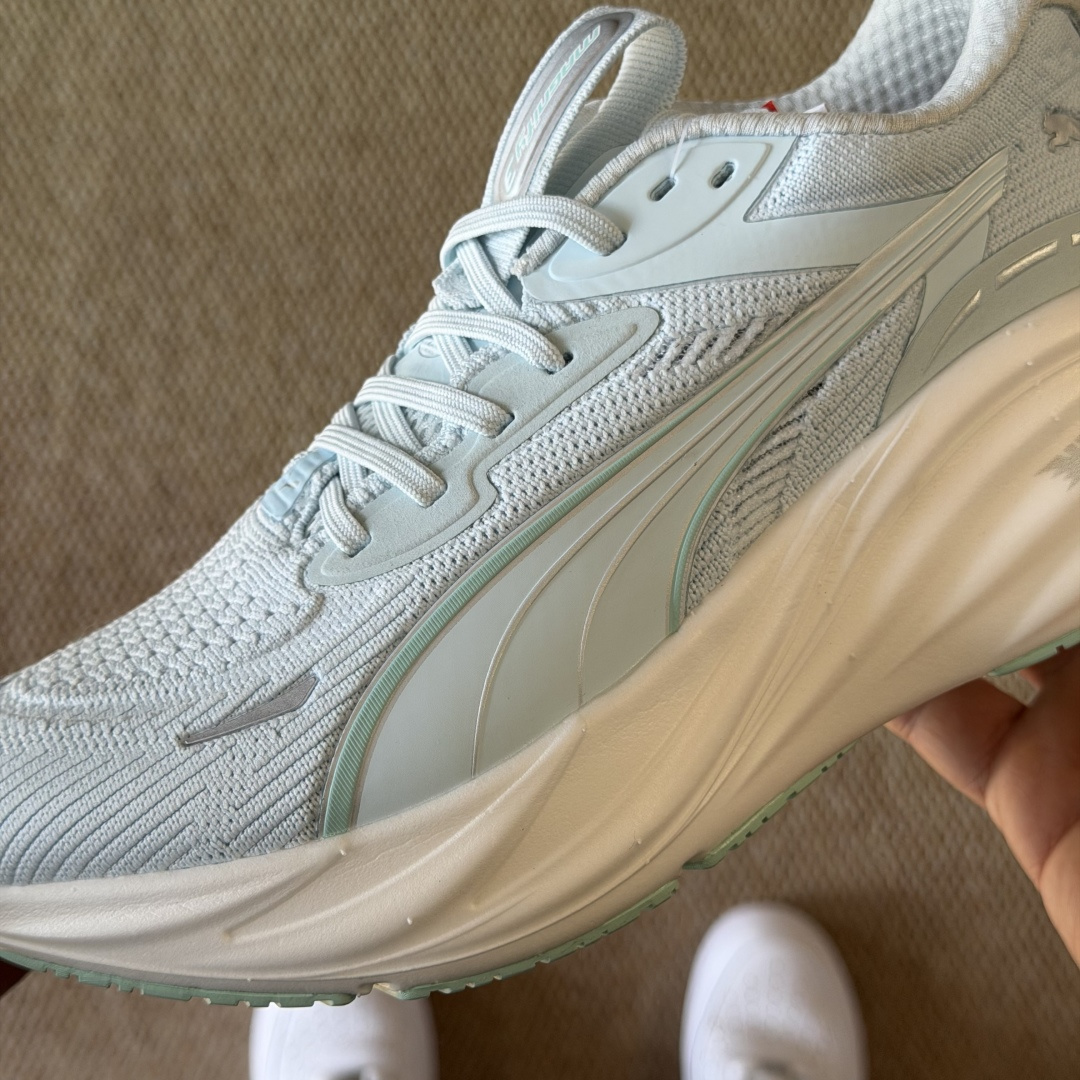 PUMA彪马 Magnify Nitro 3 跑鞋第3色:白绿货号：-04尺码：36-45带半码