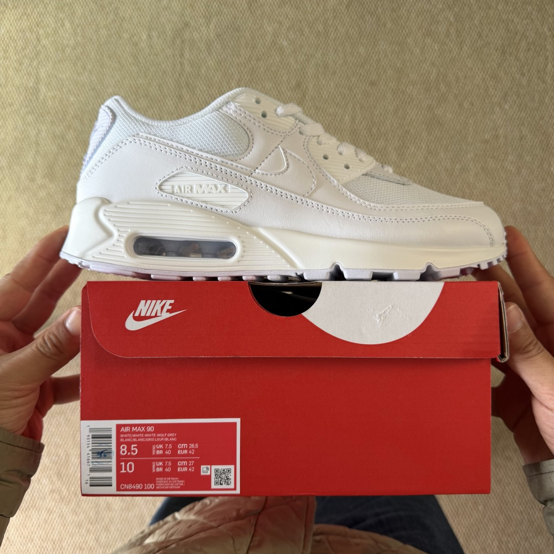Nike Air Max 90 低帮气垫跑鞋第6色:纯白 货号：CN8490-100尺码：35 36 3