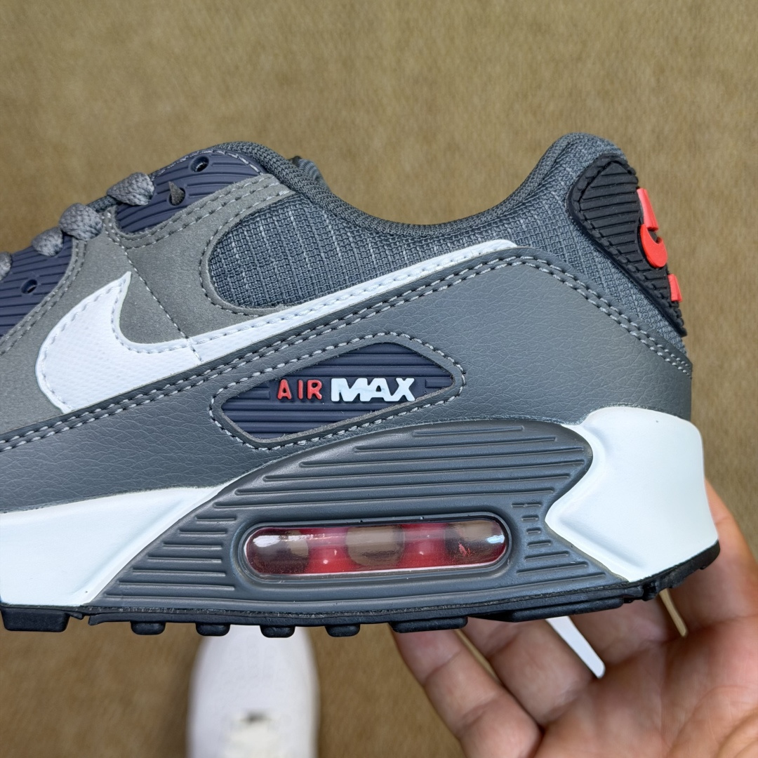 Nike Air Max 90 低帮气垫跑鞋第8色:黑灰 货号：DR0145-003尺码：35 36 3