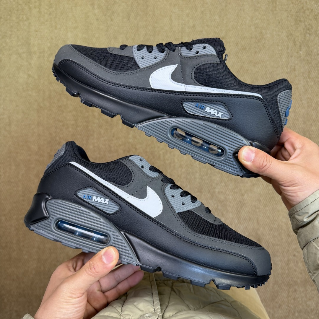 Nike Air Max 90 低帮气垫跑鞋第9色:黑武士 货号：DR0145-002尺码：35 36 