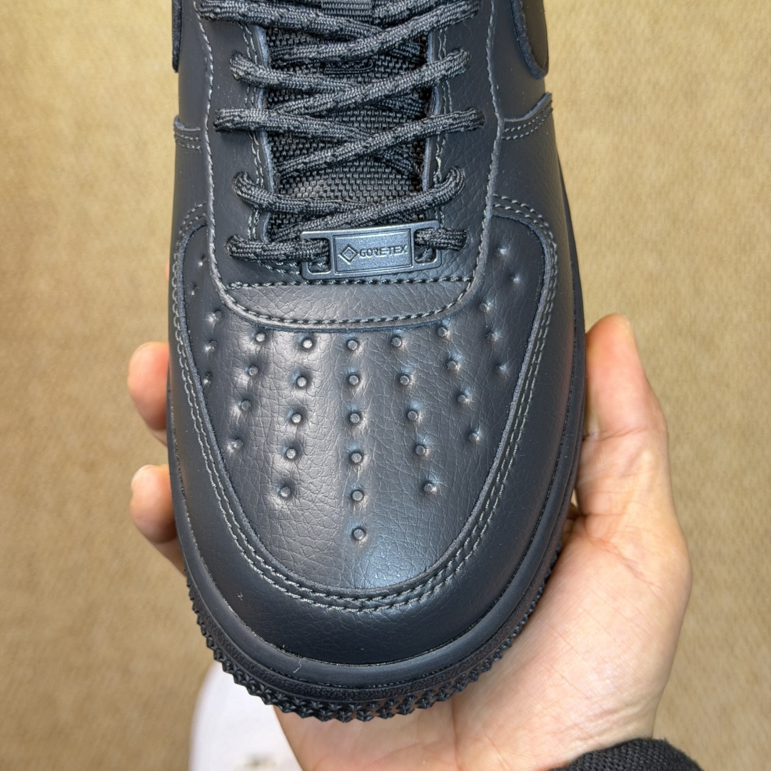 空军！第613色：Gore-Tex Vibram 黑色Nike Air Force 1 Low GTX防