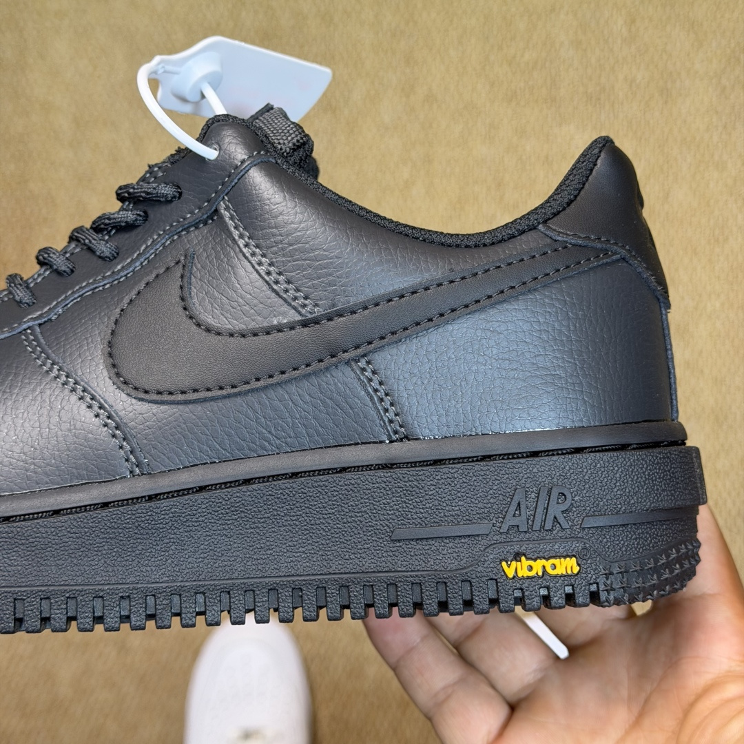 空军！第613色：Gore-Tex Vibram 黑色Nike Air Force 1 Low GTX防