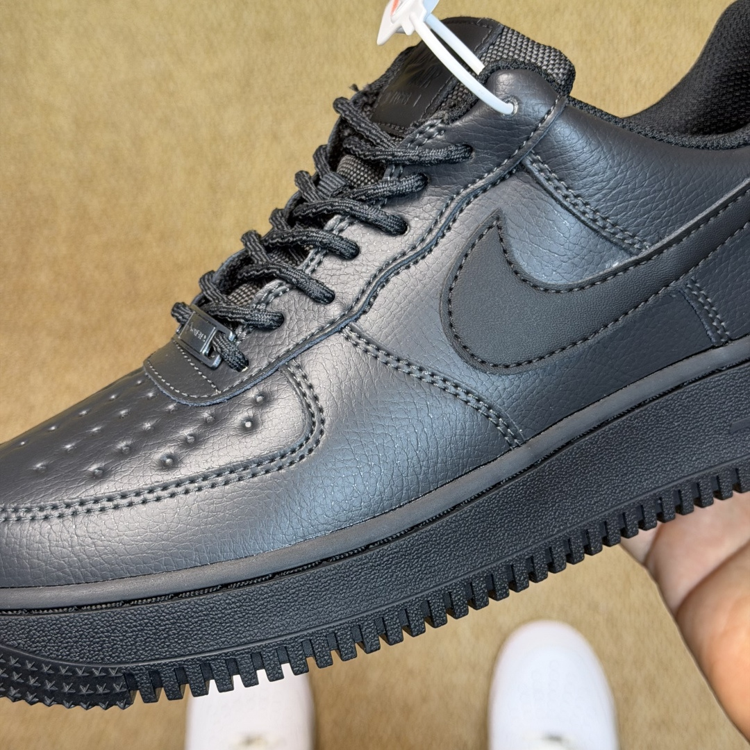 空军！第613色：Gore-Tex Vibram 黑色Nike Air Force 1 Low GTX防