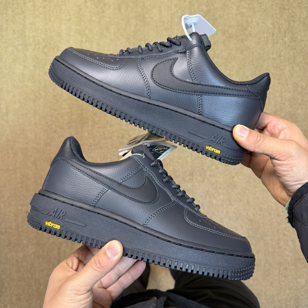 空军！第613色：Gore-Tex Vibram 黑色Nike Air Force 1 Low GTX防