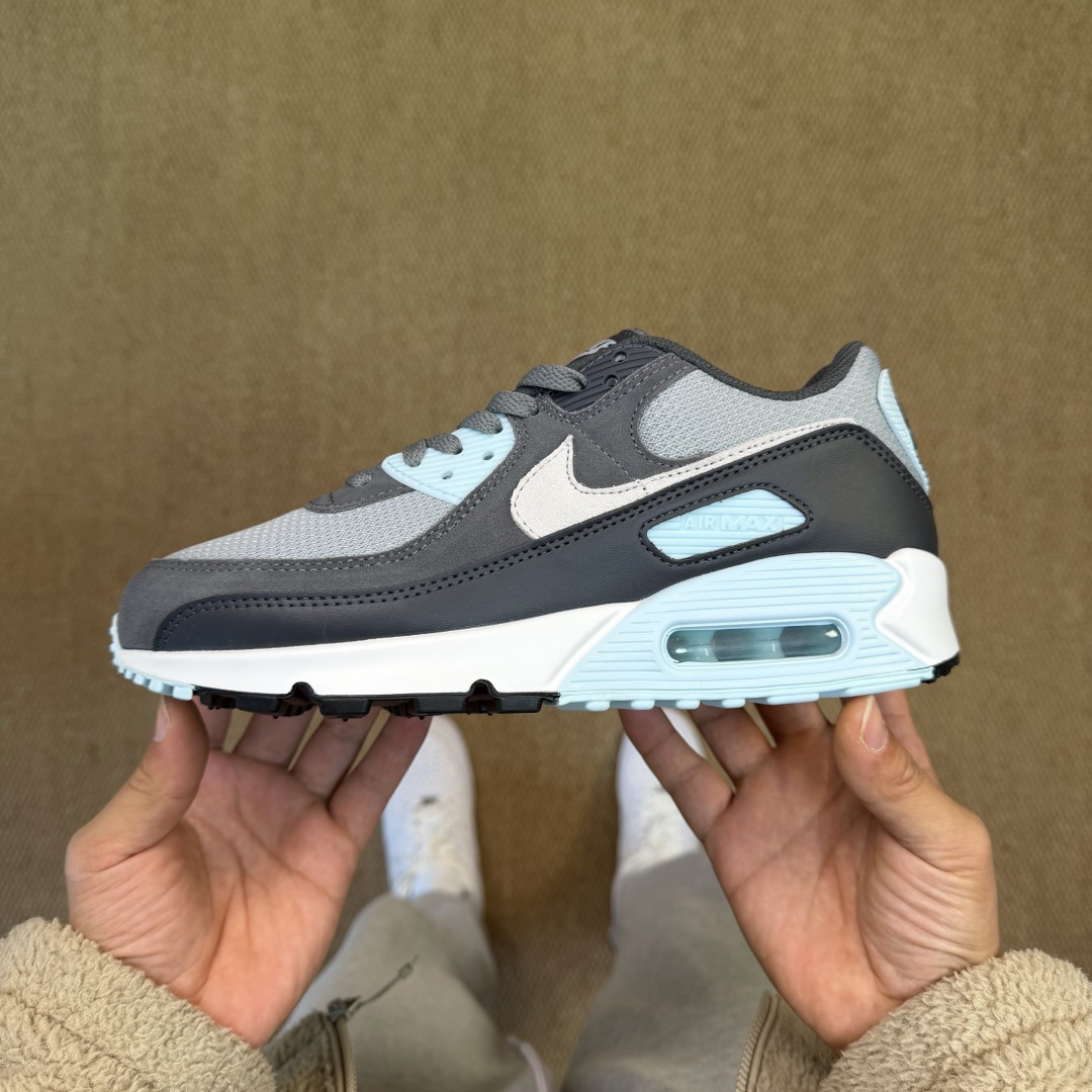 Nike Air Max 90 低帮气垫跑鞋max90 第12色:baby蓝 货号：DM0029-009