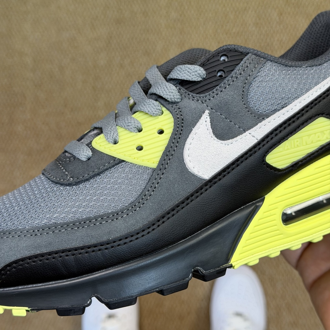 Nike Air Max 90 低帮气垫跑鞋max90 第13色:灰绿 货号：DM0029-012尺码：