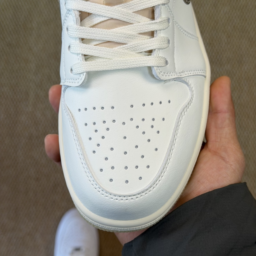DF版 顶级性价比低帮！第172色:象牙白Air Jordan AJ1 Low 低帮系列 鞋型细节堪称完