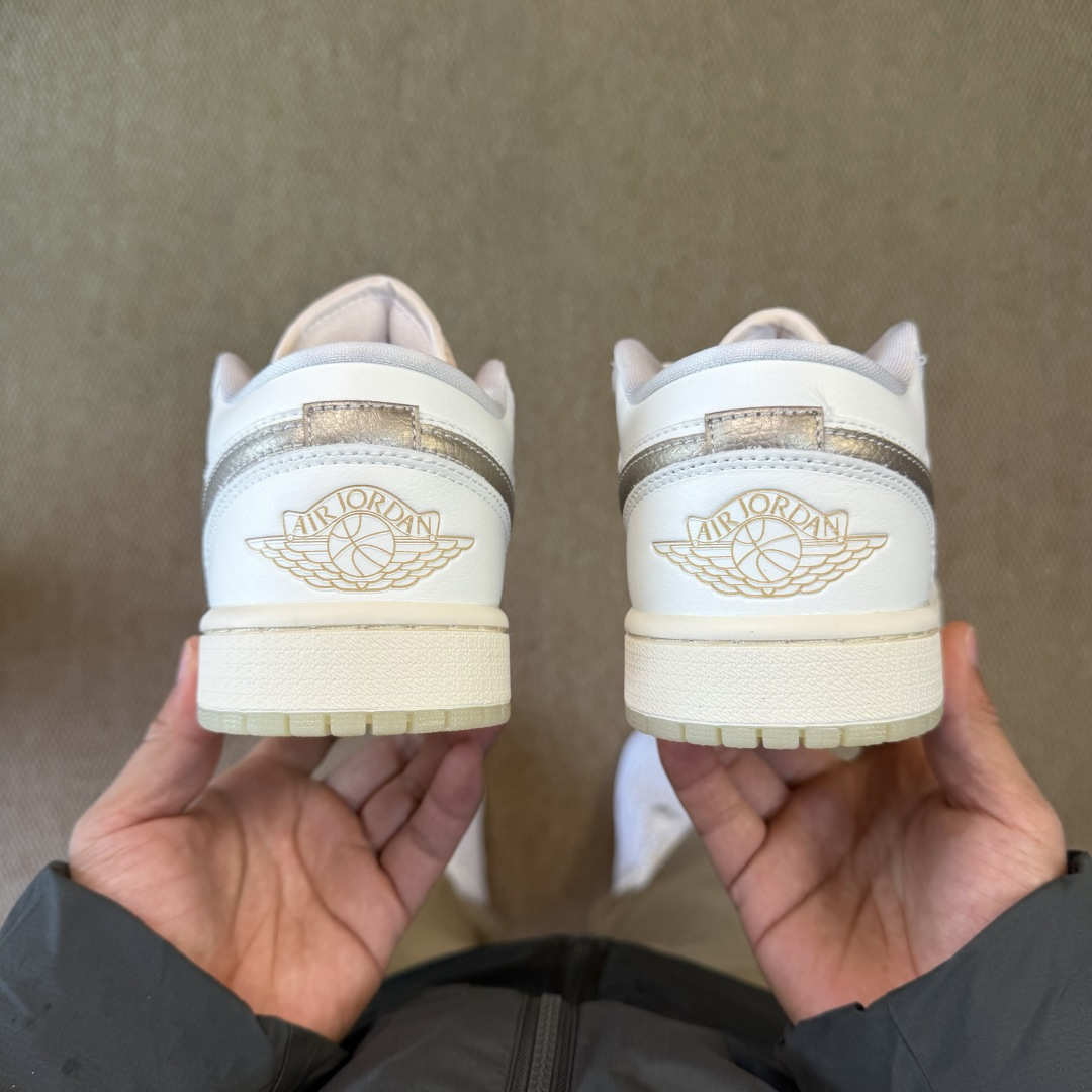 DF版 顶级性价比低帮！第172色:象牙白Air Jordan AJ1 Low 低帮系列 鞋型细节堪称完