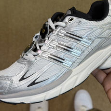 G版 阿迪Cusion 3 系列休闲鞋 第3色:银色 adidas originals Adistar Cushion G版 阿迪Cusion 3 系列休闲鞋 第3色:银色 adidas originals Adistar Cushion