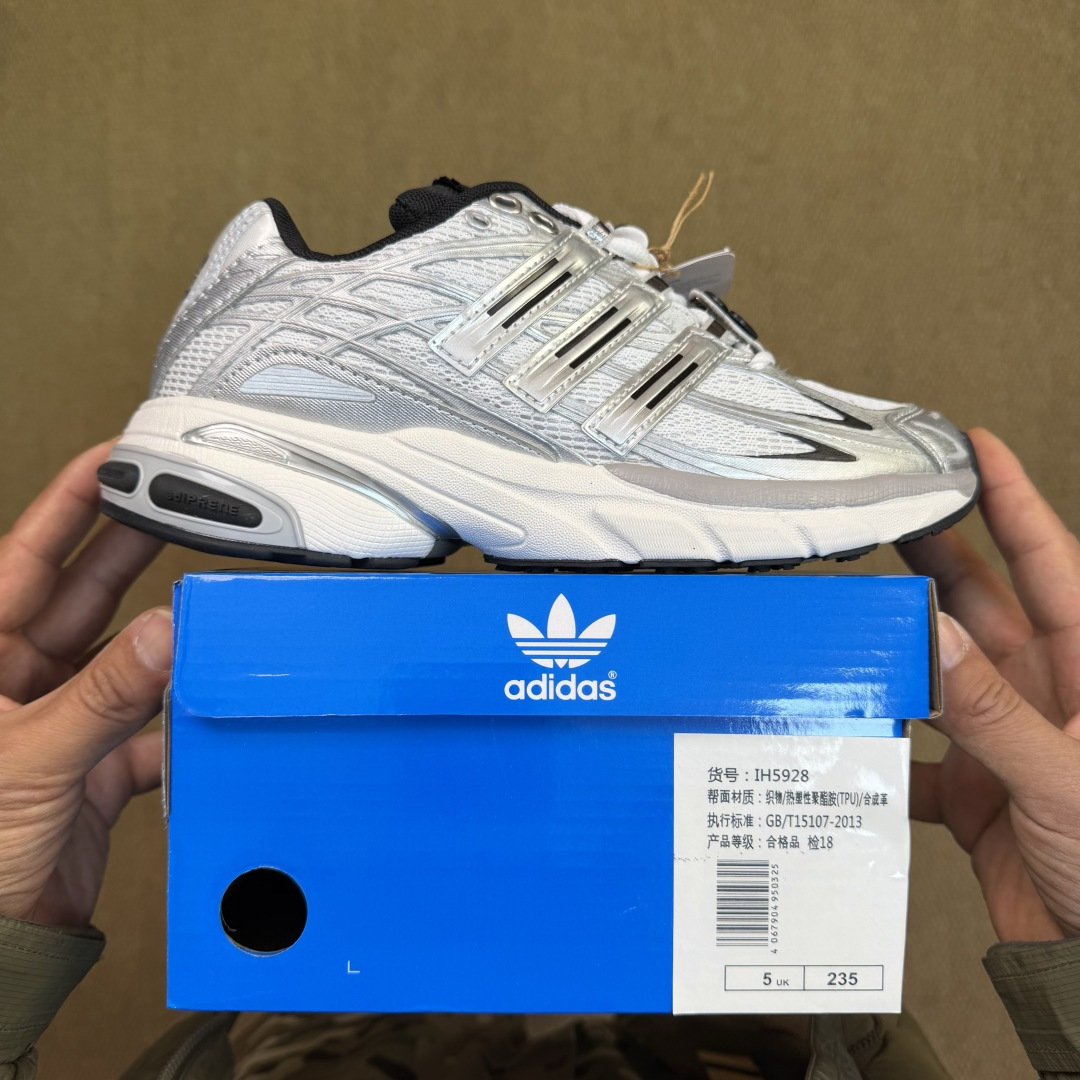 G版 阿迪Cusion 3 系列休闲鞋 第3色:银色 adidas originals Adistar Cushion G版 阿迪Cusion 3 系列休闲鞋 第3色:银色 adidas originals Adistar Cushion