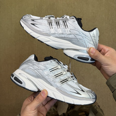 G版 阿迪Cusion 3 系列休闲鞋 第3色:银色 adidas originals Adistar Cushion G版 阿迪Cusion 3 系列休闲鞋 第3色:银色 adidas originals Adistar Cushion