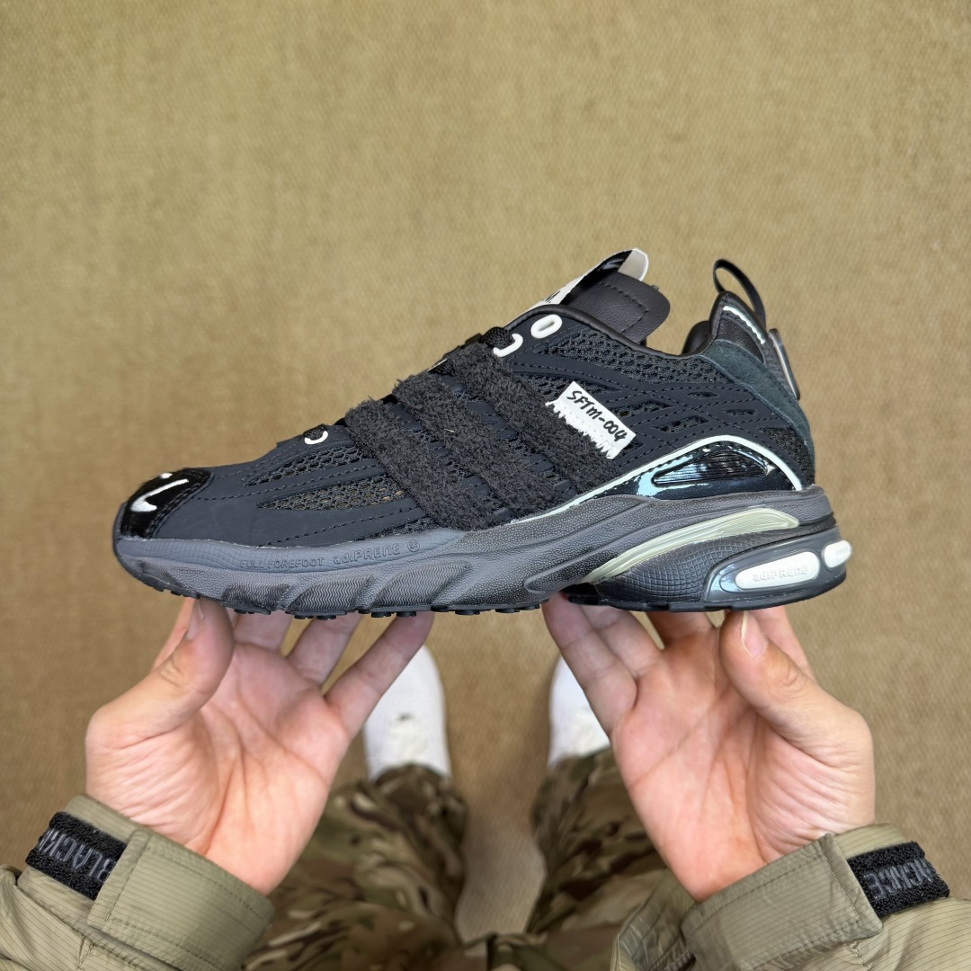 G版 阿迪Cusion 3 系列休闲鞋 第8色: 黑色 adidas originals Adistar Cushion G版 阿迪Cusion 3 系列休闲鞋 第8色: 黑色 adidas originals Adistar Cushion