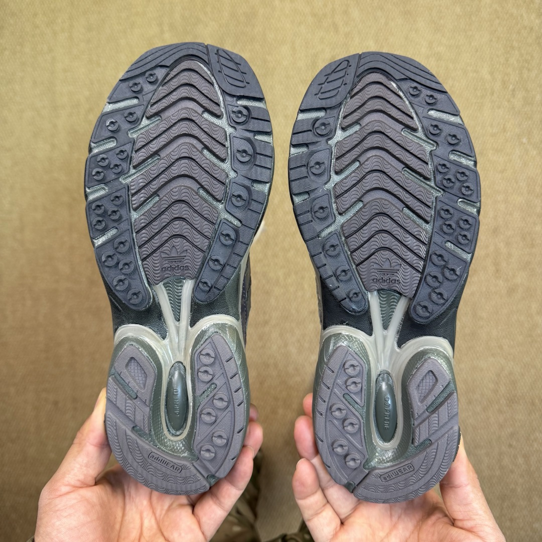 G版 阿迪Cusion 3 系列休闲鞋 第9色: 棕绿色 adidas originals Adistar Cushio G版 阿迪Cusion 3 系列休闲鞋 第9色: 棕绿色 adidas originals Adistar Cushio